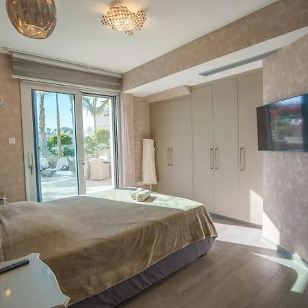 Royal Nissi Mansion 3 Bed Lower Part Of Ayia Napa