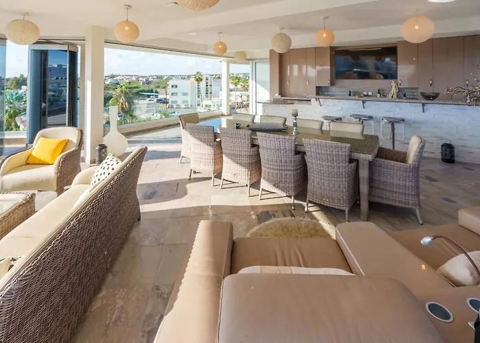 Royal Nissi Mansion 3 Bed Lower Part Of Villa *