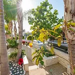 Royal Nissi Mansion 3 Bed Lower Part Of *