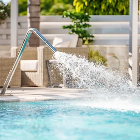 וילה Royal Nissi Mansion 3 Bed Lower Part Of איה נאפה