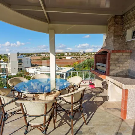 וילה Royal Nissi Mansion 3 Bed Lower Part Of איה נאפה