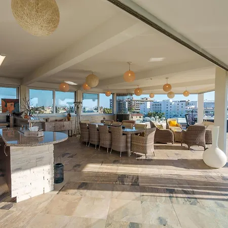 Royal Nissi Mansion 3 Bed Lower Part Of 빌라