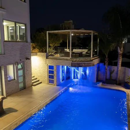 Royal Nissi Mansion 3 Bed Lower Part Of Villa *