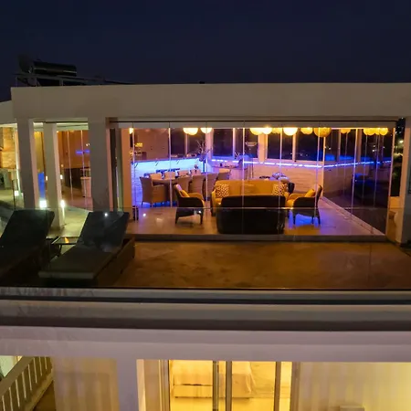 Royal Nissi Mansion 3 Bed Lower Part Of וילה