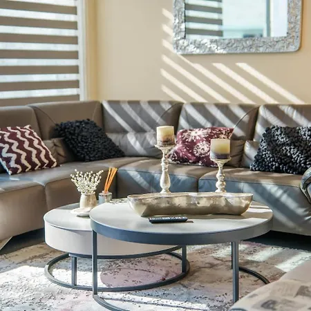 빌라 Royal Nissi Mansion 3 Bed Lower Part Of 아이아 나파