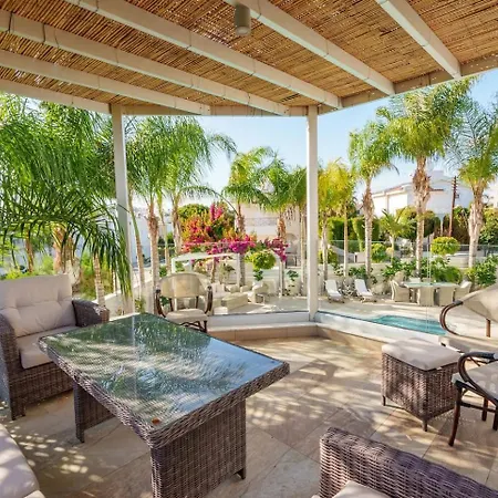 빌라 Royal Nissi Mansion 3 Bed Lower Part Of 아이아 나파