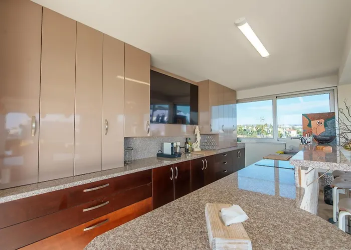 别墅 Royal Nissi Mansion 3 Bed Lower Part Of