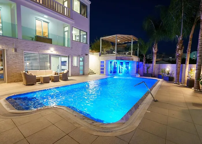 别墅 Royal Nissi Mansion 3 Bed Lower Part Of